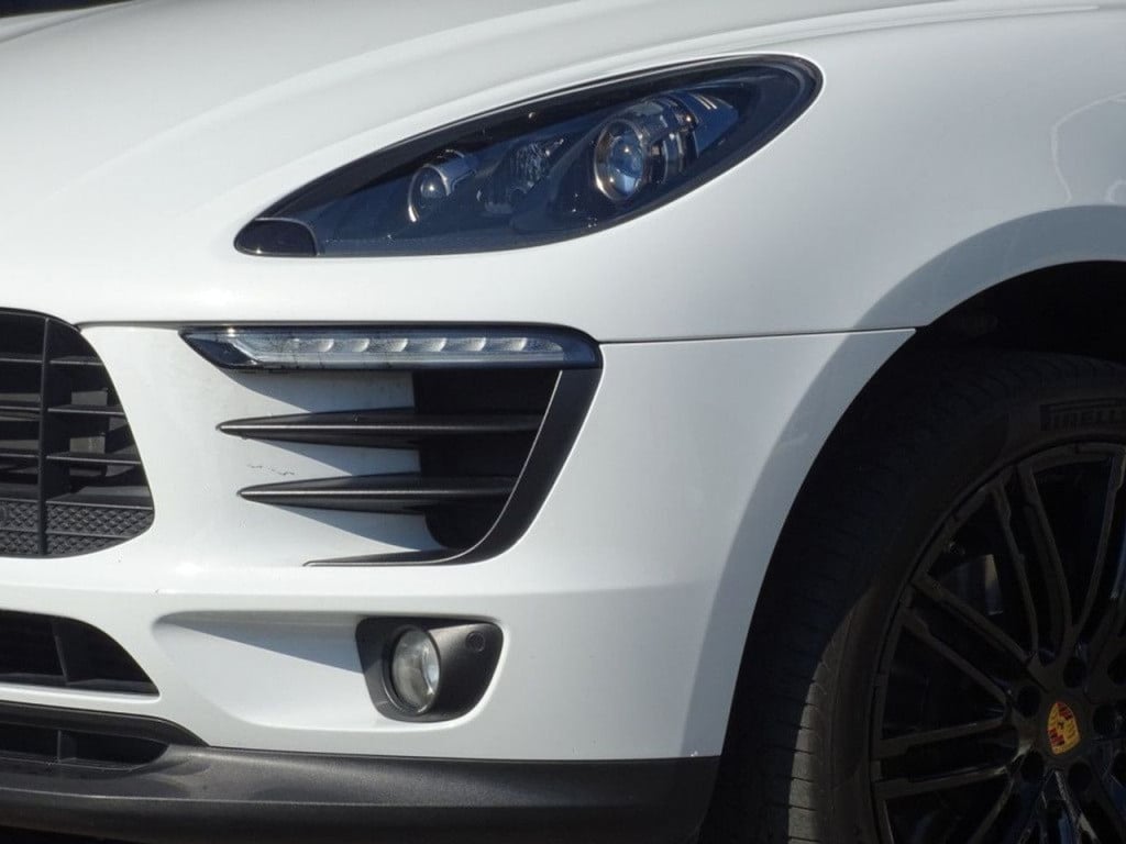 Porsche Macan 2.0 sport design | 21" | pano | pasm | dealer ond.