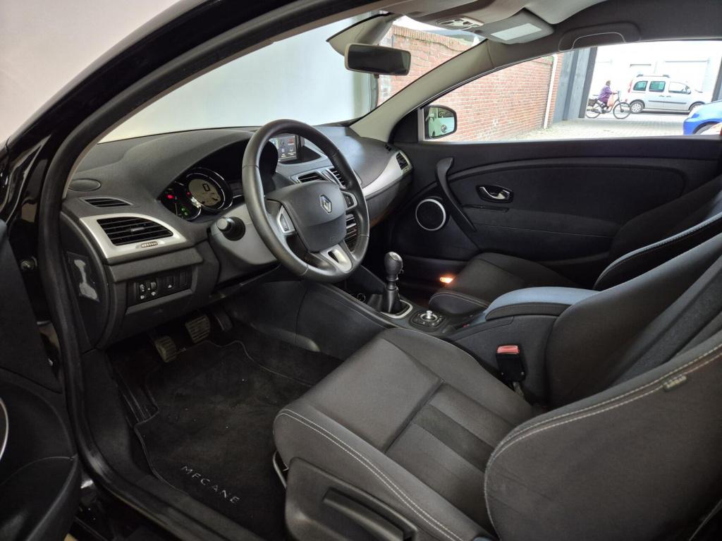 Renault Megane coupé 1.6 parisienne / trekhaak / keyless