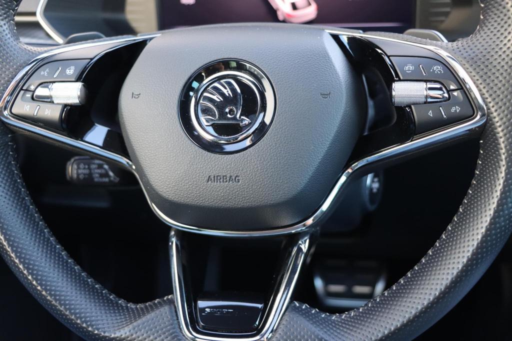 Skoda Superb combi 1.4 tsi iv sportline 218pk dsg6