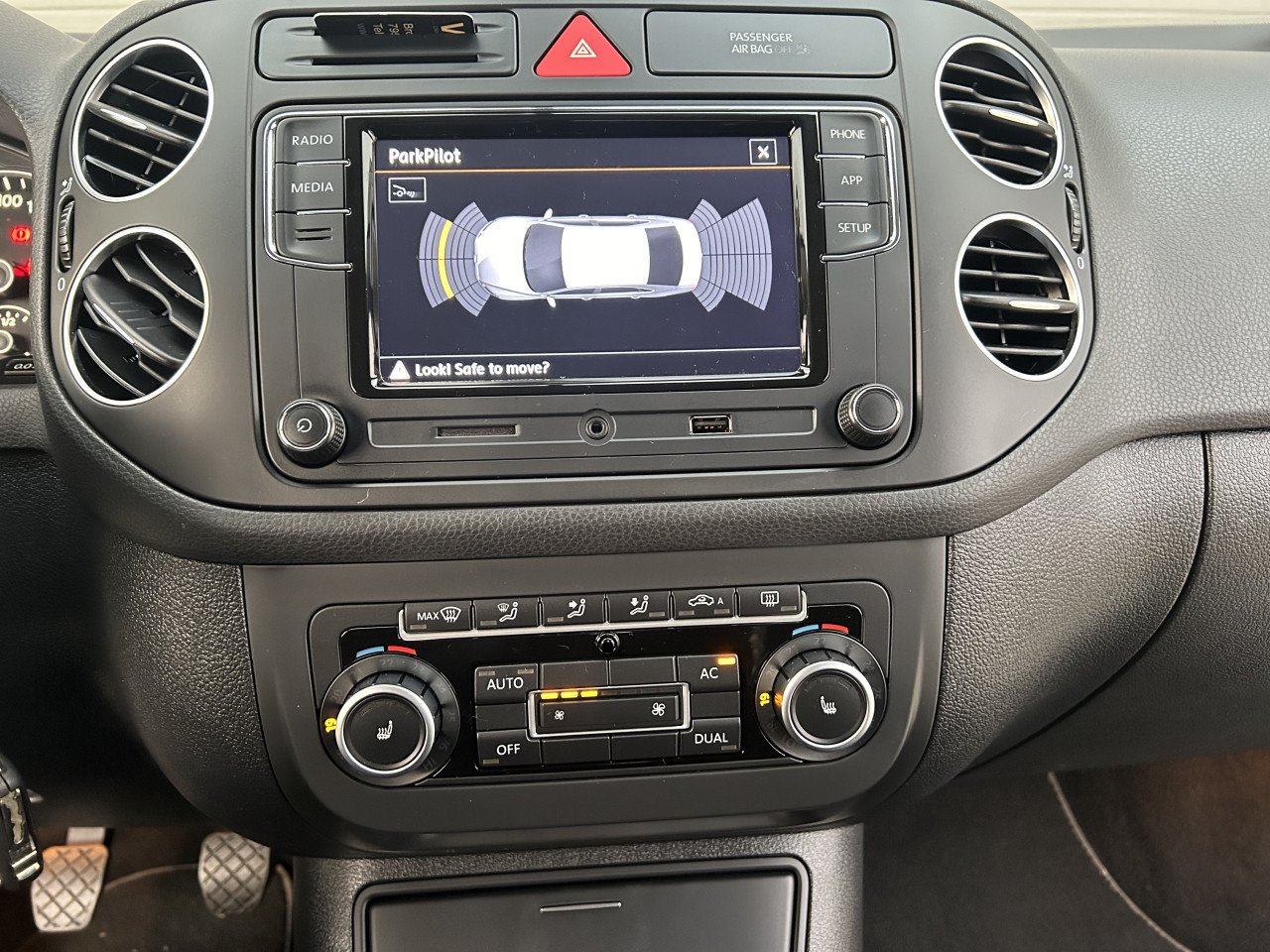 Golf Plus 1.4 Highline  BJ 2010.  98226 Km
