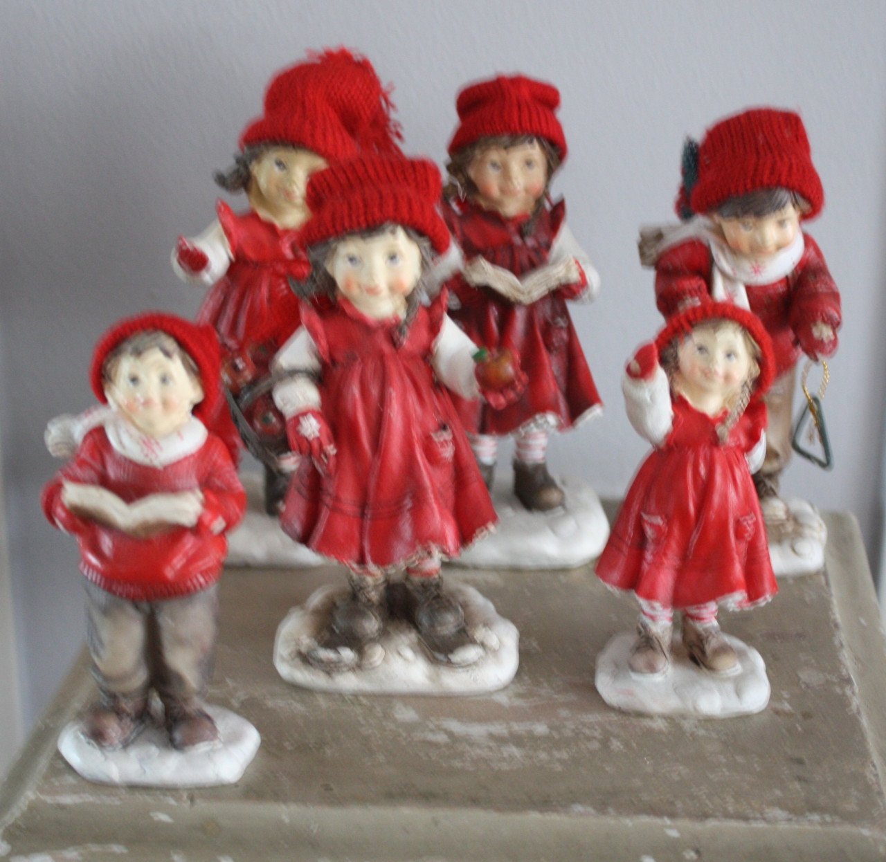 Set van 6 rood witte kerstbeeldjes