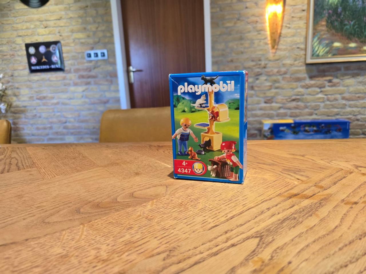 Te koop, nieuw in doos