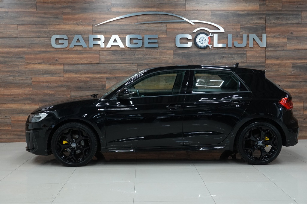 Audi A1 Sportback 35 tfsi | black edition | camera | carplay |