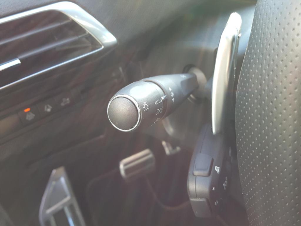 Peugeot 5008 gt 1.2-130pk automaat(t8/7p)trekhaak | apple carplay&android a