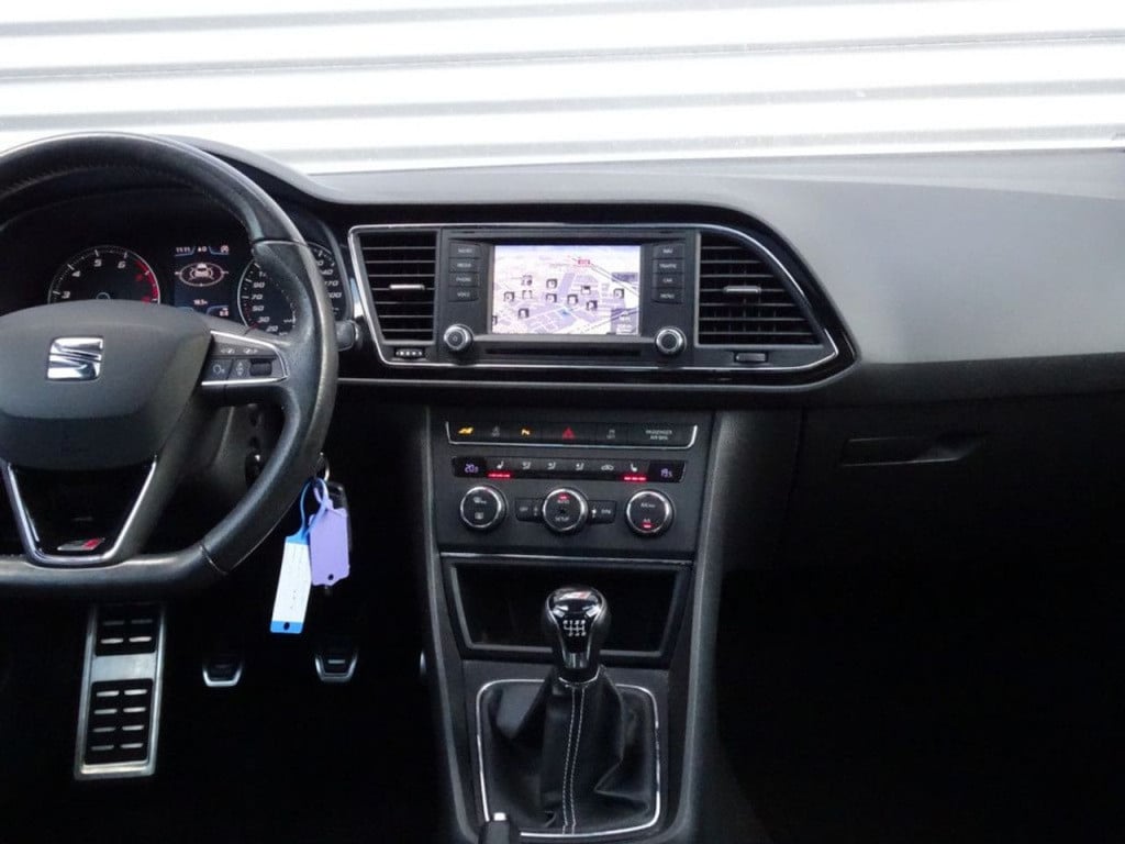 Seat Leon sc 2.0 tsi cupra 280 pano | stoelverwarming | navi