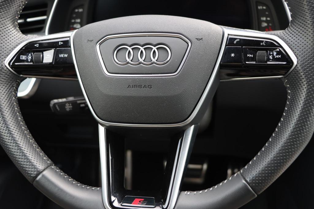 Audi A6 avant 55 tfsi e quattro competition 367pk s-tronic