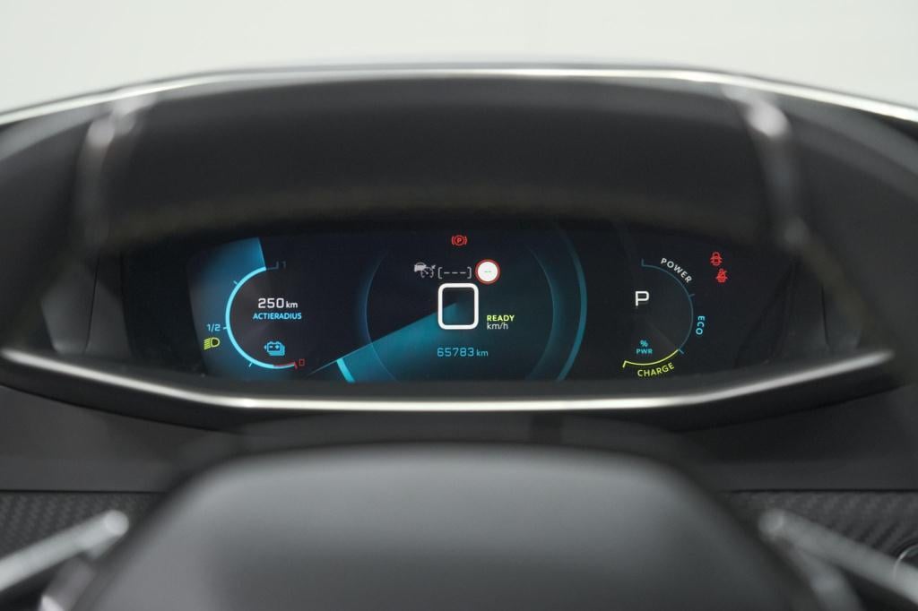 Peugeot E-2008 ev gt pack 50 kwh | 92,6% soh | panoramadak | adaptieve crui
