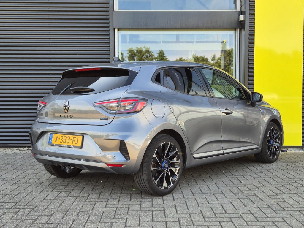 Renault Clio 1.6 e-tech full hybrid 145 esprit alpine
