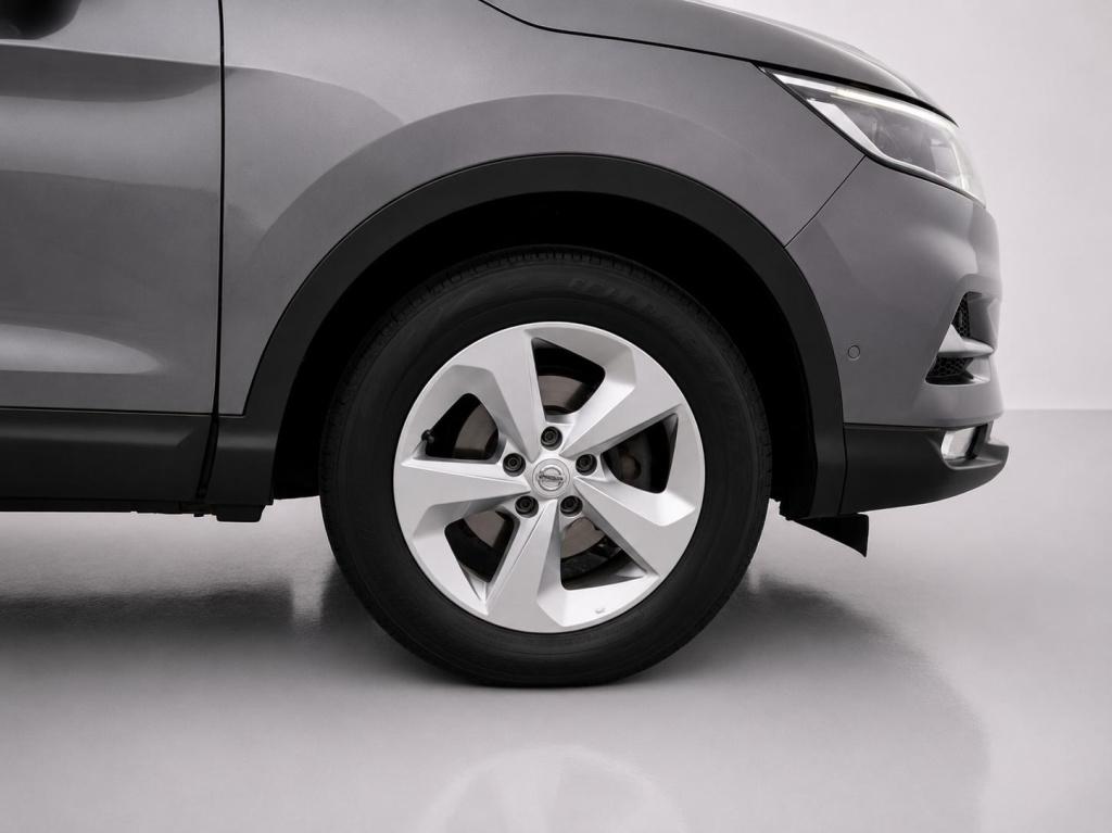 Nissan Qashqai 1.3 dig-t business edition