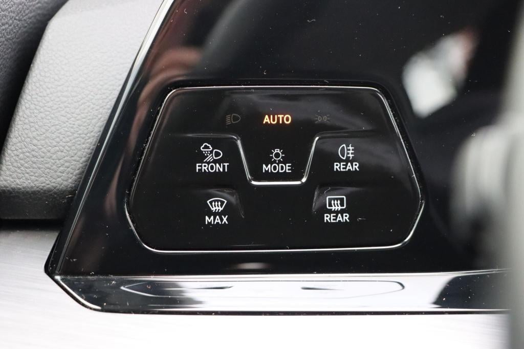 Volkswagen Golf 1.4 tsi ehybrid style 204pk dsg6