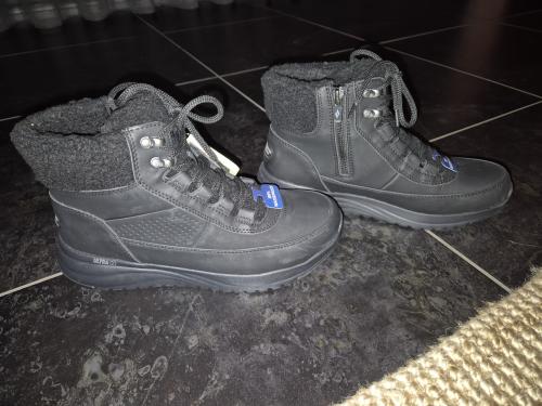 Skechers schoenen maat 39