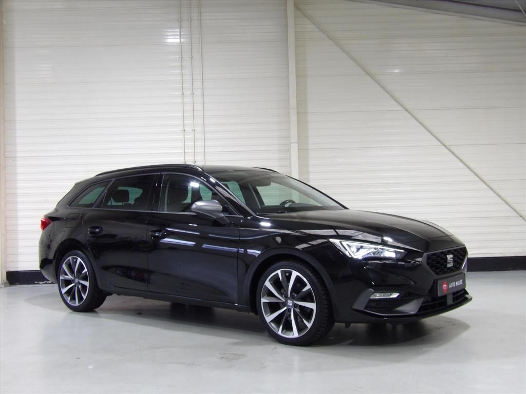 Seat Leon sportstourer 1.5 tsi 150pk fr business intense