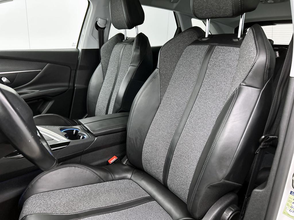 Peugeot 3008 130 pk allure | rijklaar | camera achter