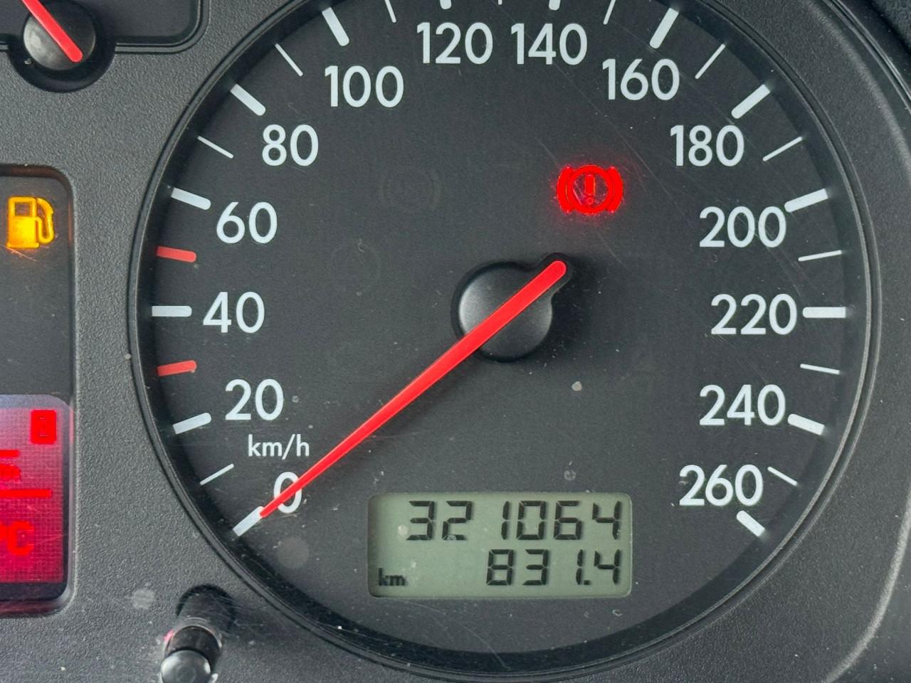 Vw golf station bj 2004 1200 euro