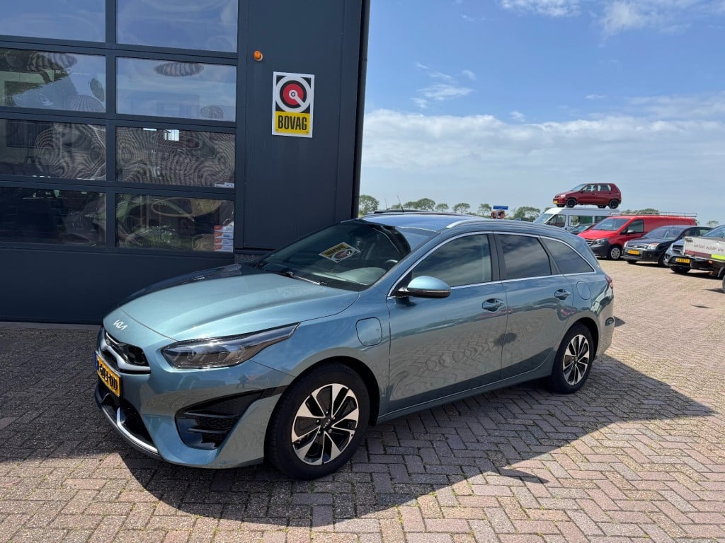 Kia Cee'd 1.6 gdi phev dynamic plusline