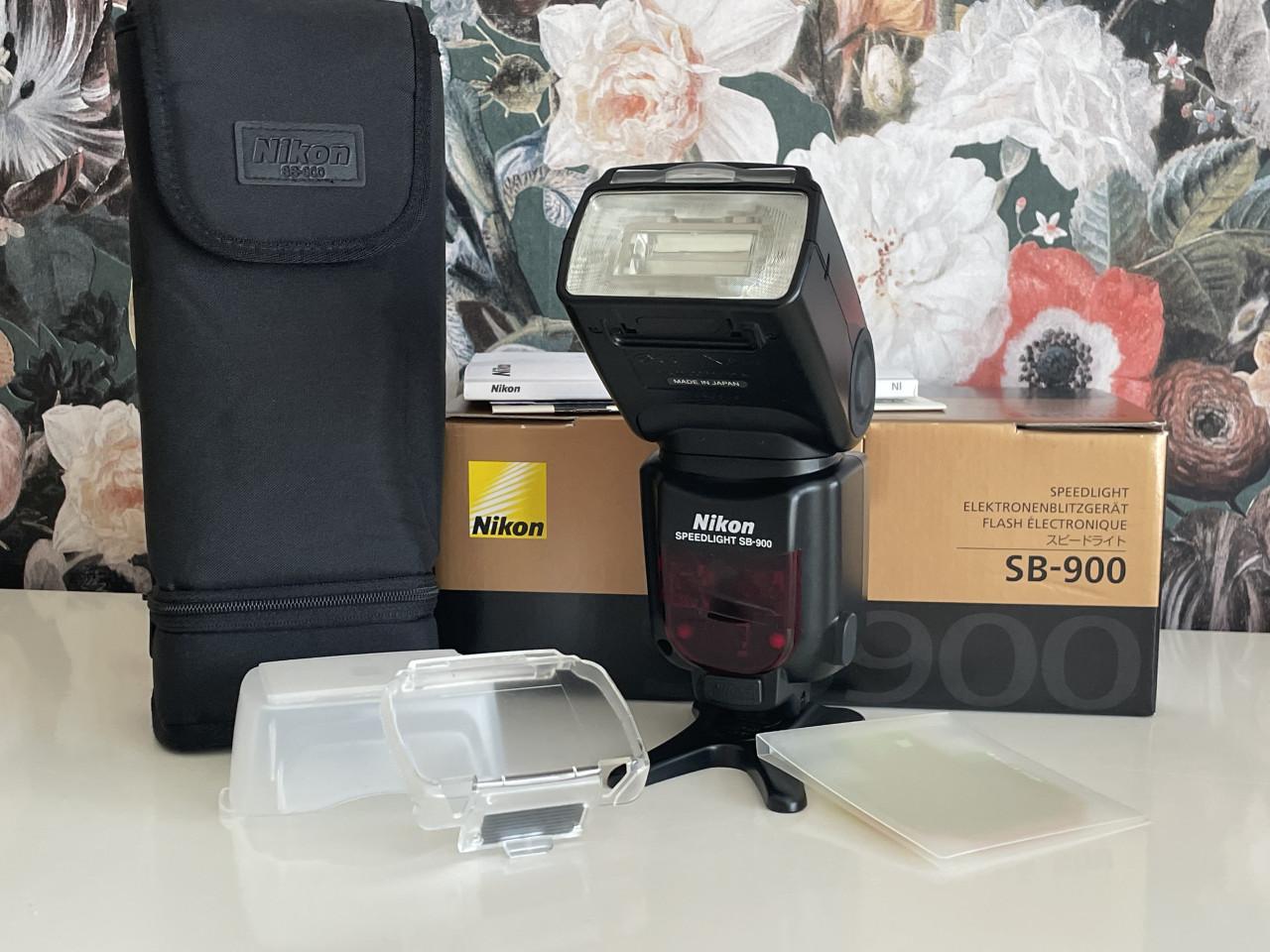 Nikon SB-900 Flitser