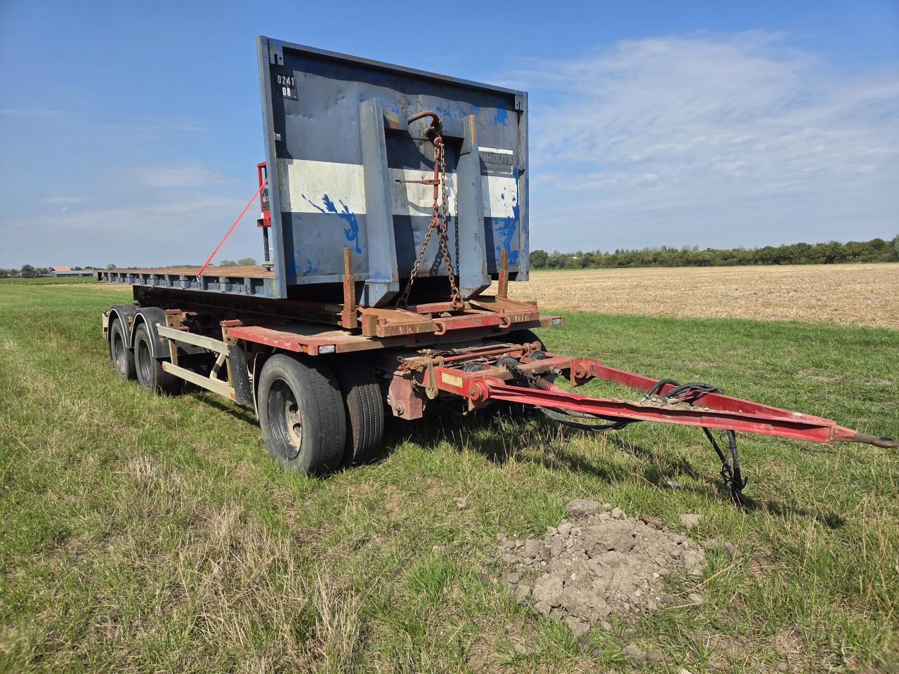 Kiepende container aanhanger