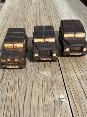 Land Rover modellen,  hout gesneden