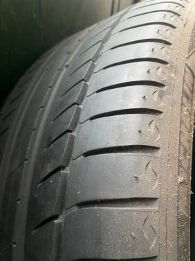 2x Michelin primacy 245/45/17