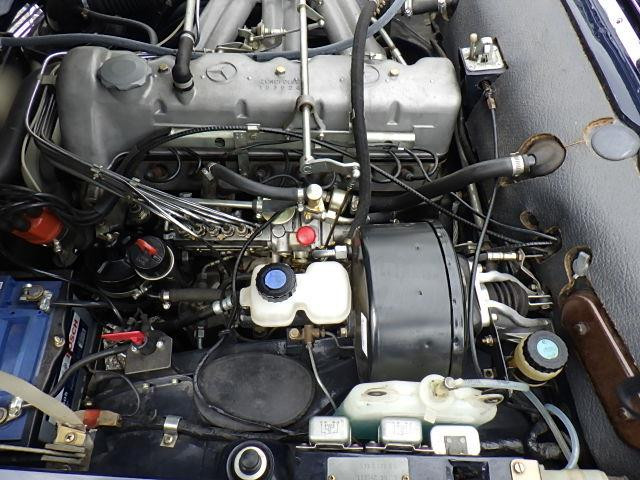 Mercedes-Benz Sl 230sl pagode