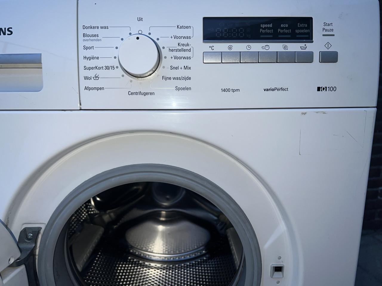 Siemens iQ100 Wasmachine 6 kg. 1400 rpm. Energieklasse A+