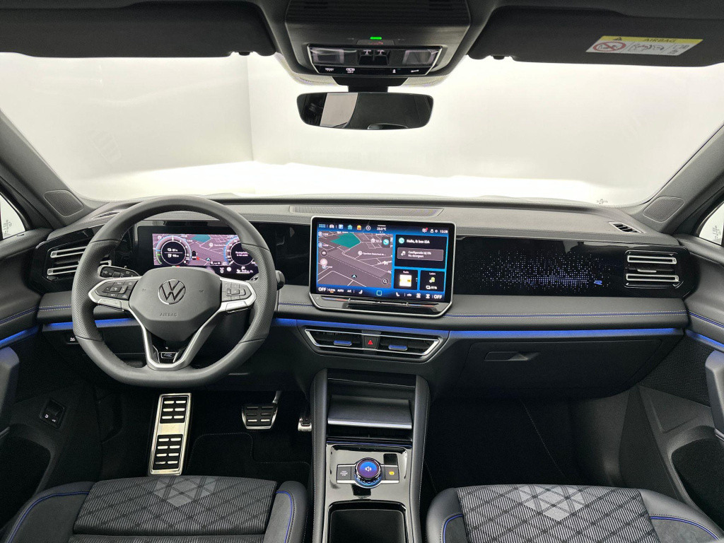 Volkswagen Tiguan r-line-edition 1.5 ehybrid 150 kw / 204 pk suv 6 v