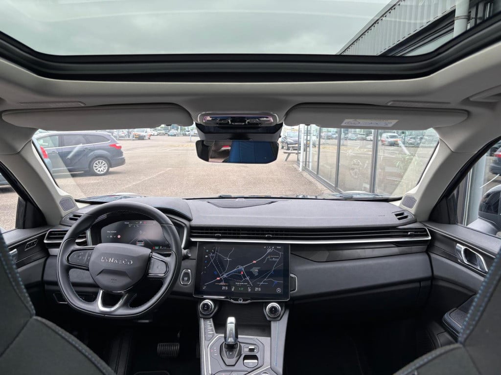 Lynk & Co 01 1.5 261pk plug in hybrid, panodak, 360gr camera, adaptive cc, 