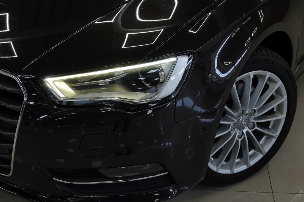 Audi A3 sportback 1.8 tfsi | pano | acc | lane assist | camera |