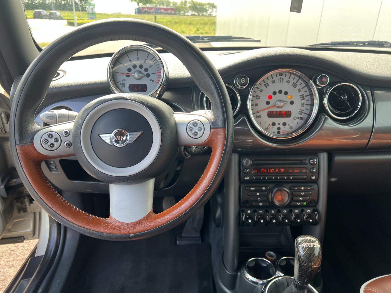 MINI Mini Cabrio 1.6 Cooper Pepper