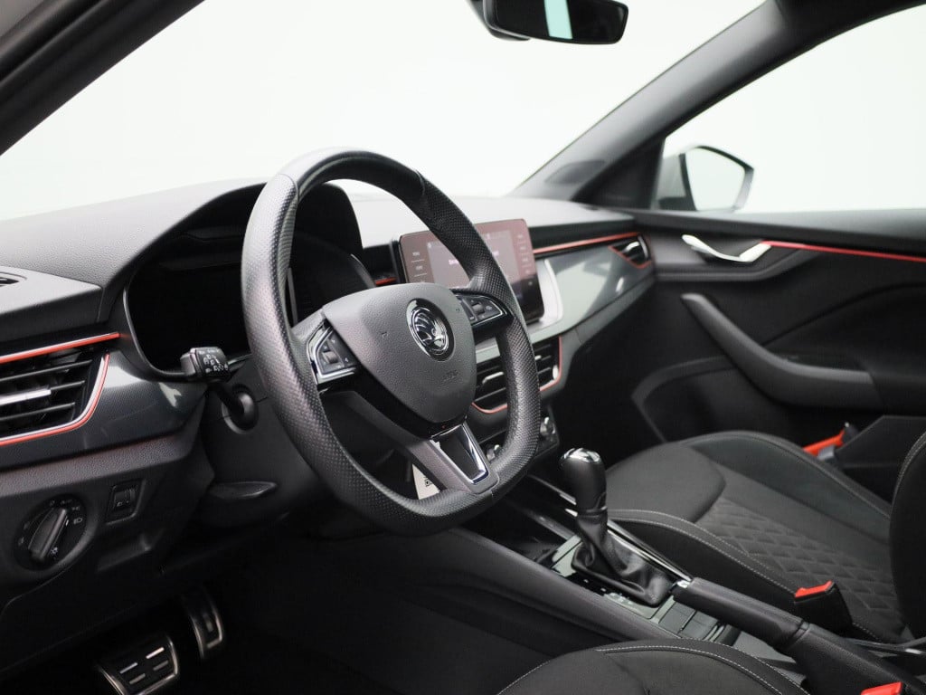 Skoda Scala 1.0 tsi sport business | automaat | lmv | parkeer sensoren | vi