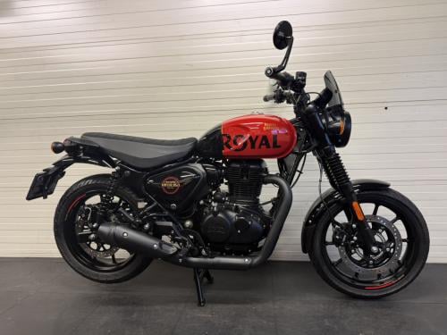 Jonge en complete Royal Enfield HNTR 350!