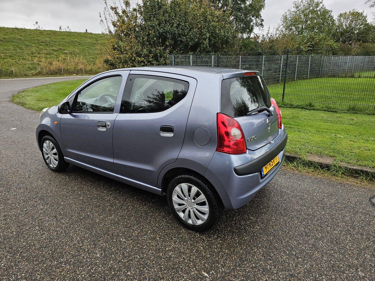 Nissan Pixo 1.0 Visia 5 Deurs! Met Slecht's 134598 Verkeerd In Topstaat!
