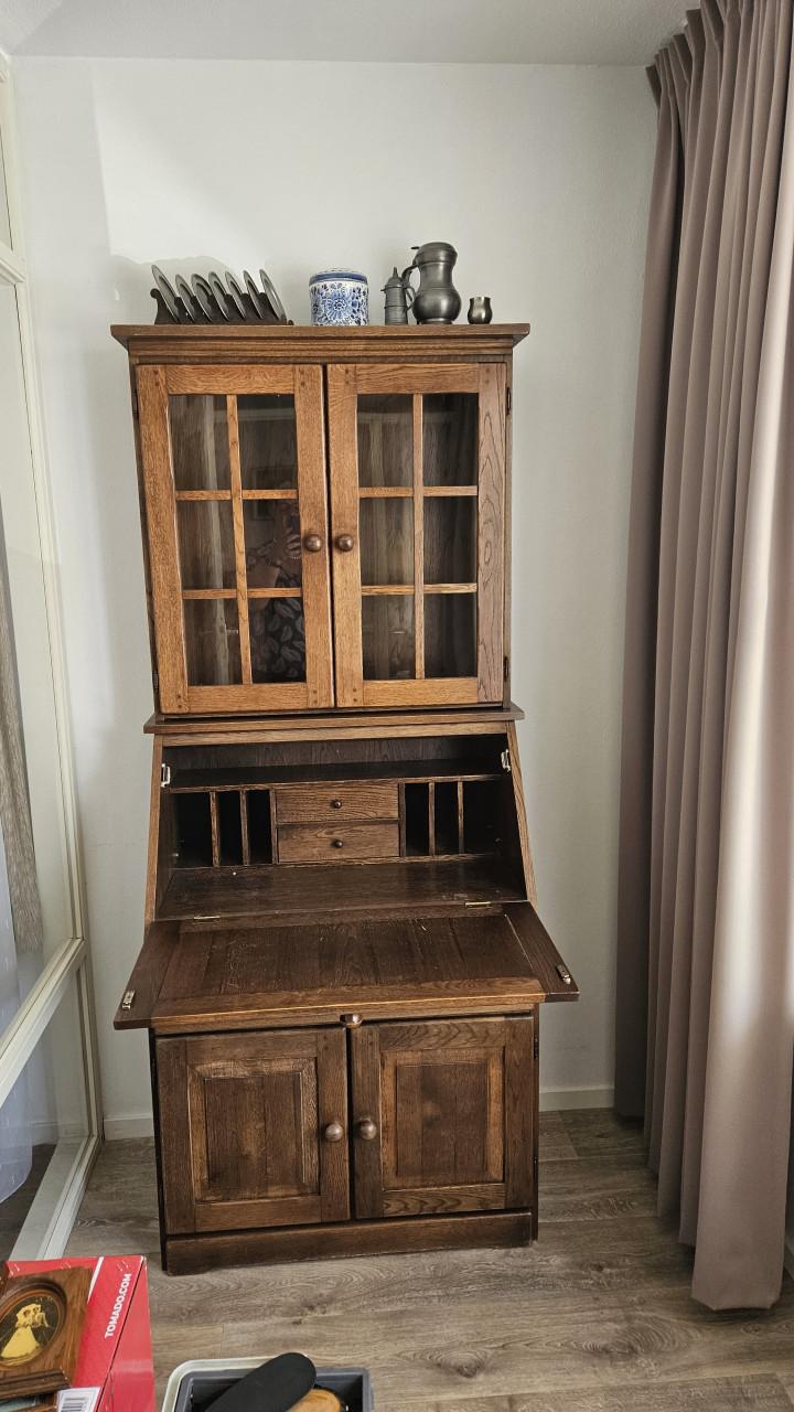 Secretaire
