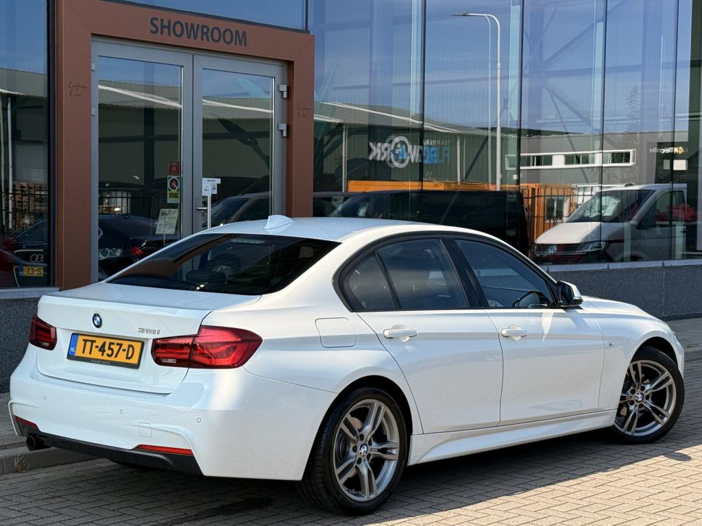 BMW 3-serie 318i m sport edition | cruise | leder | stoelverwarming | led |