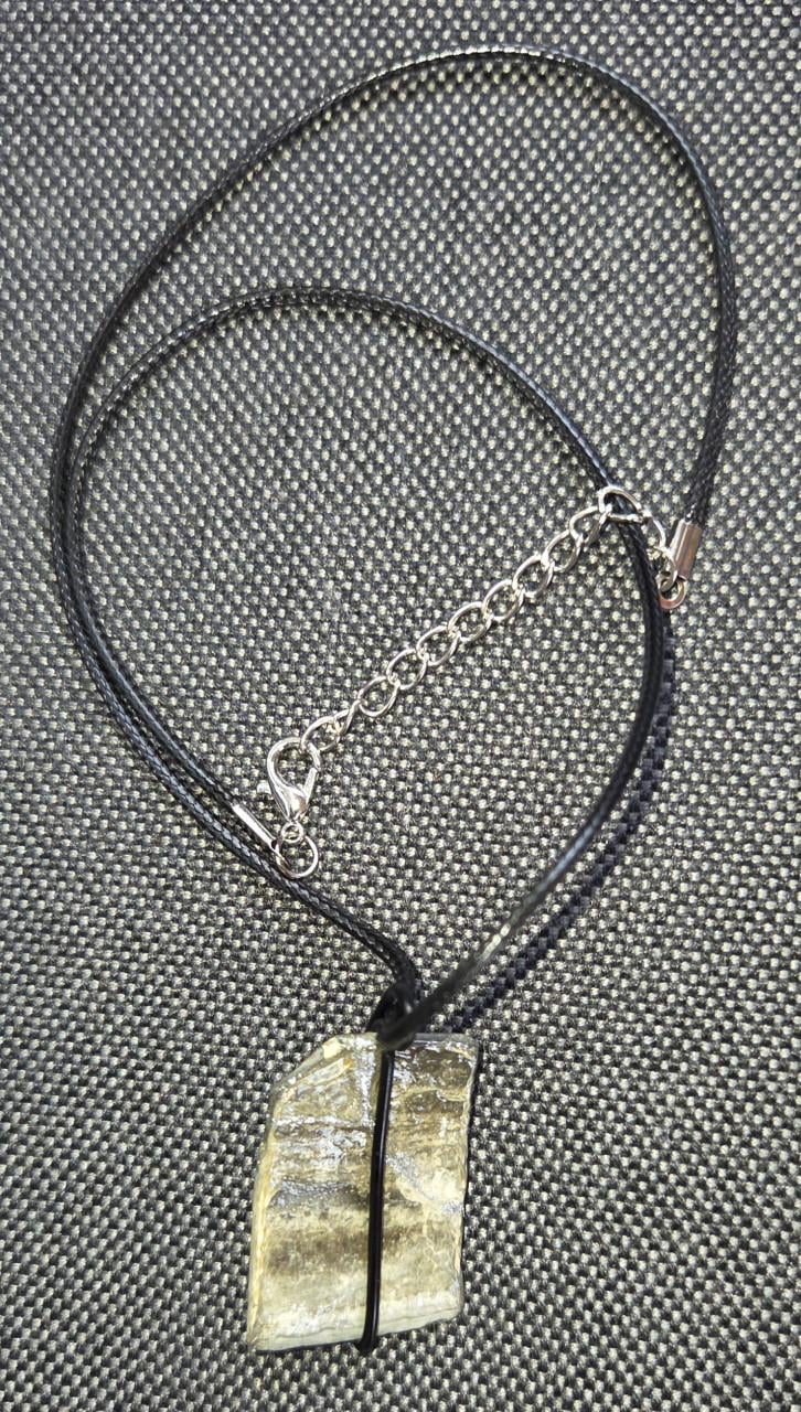 Hand gemaakte sieraad (Ketting)