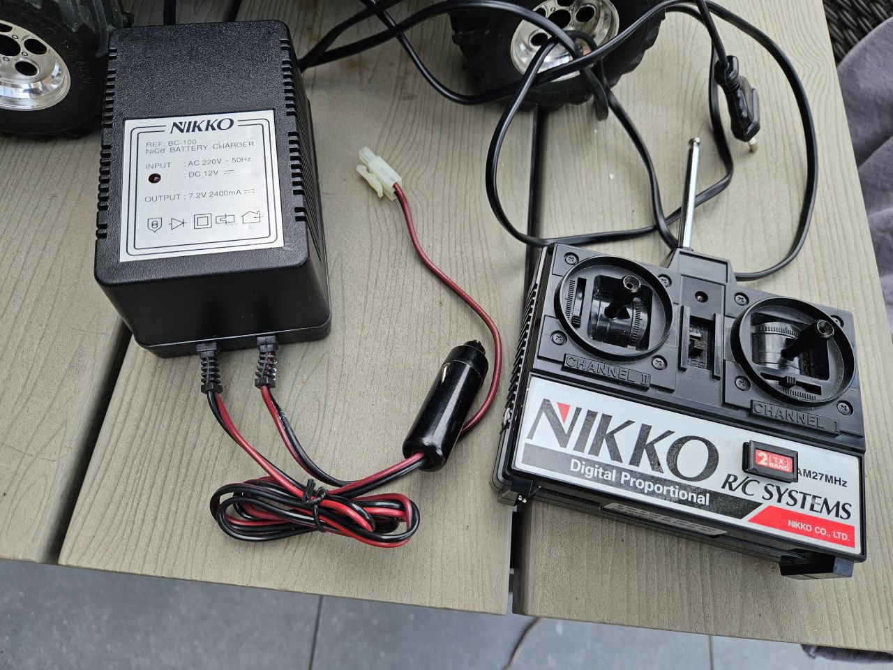 Grote vintage NIKKO Big Mega Machine radiografisch bestuurbare monstertruck