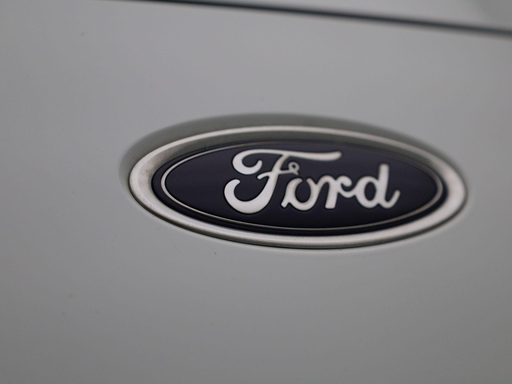 Ford Focus wagon 1.0 ecoboost active business | panorama dak | parkeer sens