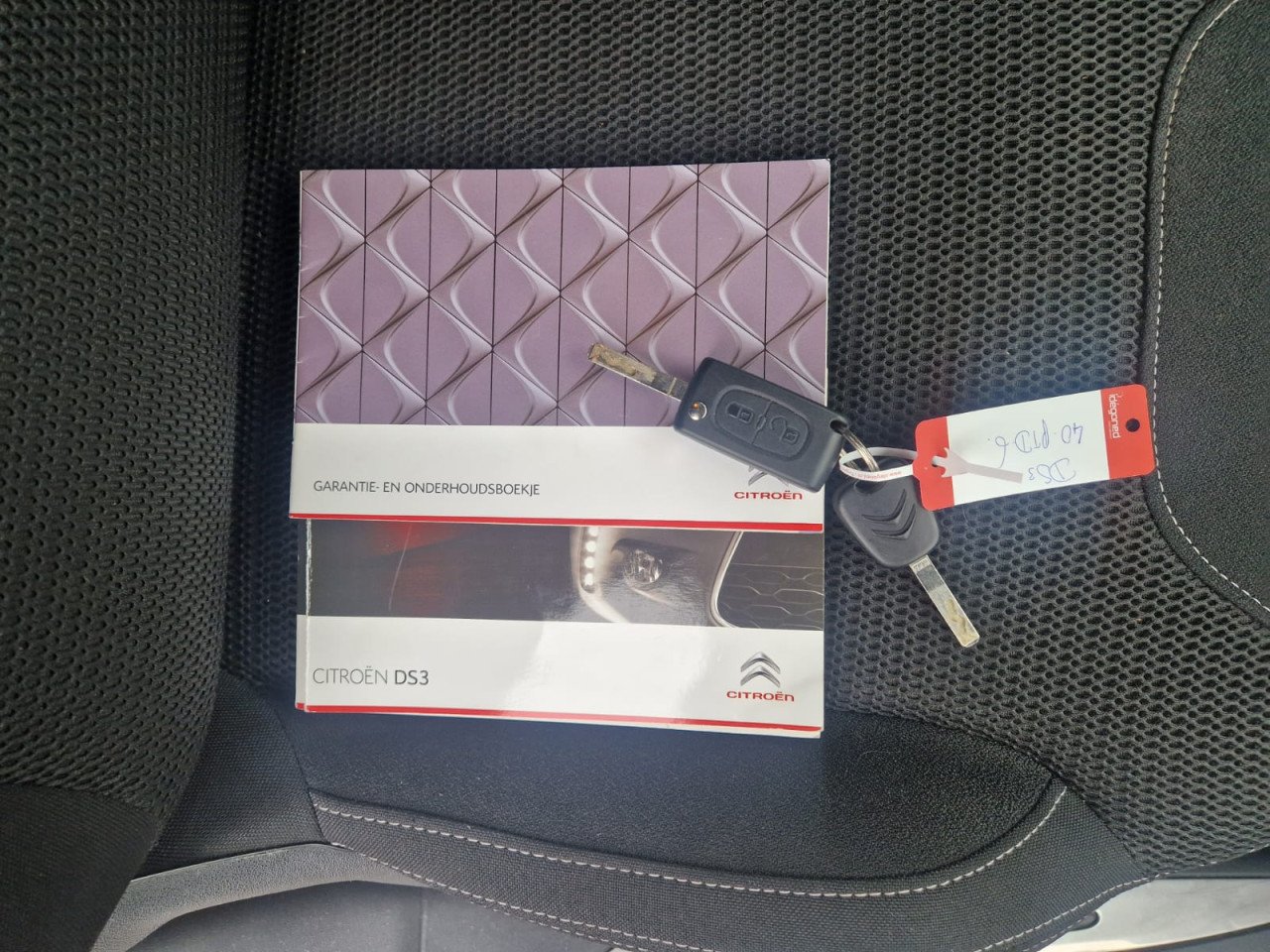 TE KOOP CITROEN DS3 1.6 SO CHIC EURO 5