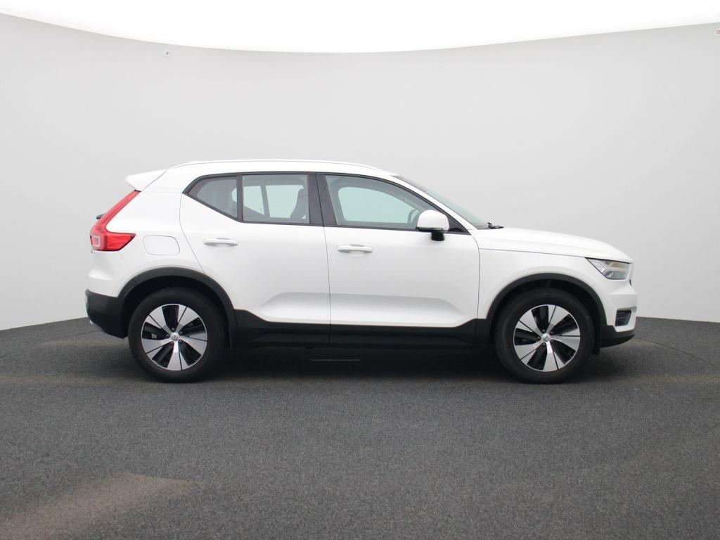 Volvo XC40 1.5 t5 recharge inscription expression | automaat | apple carpla