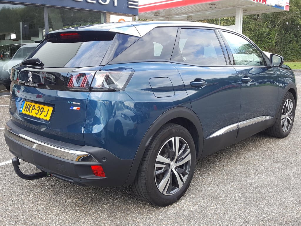 Peugeot 3008 1.6 plug-in hybrid 225pk allure pack business automaat navigat