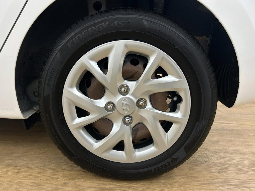 Hyundai I 10 occasion 1.0i comfort | wit | tweedehands hyundai i10 | airco 