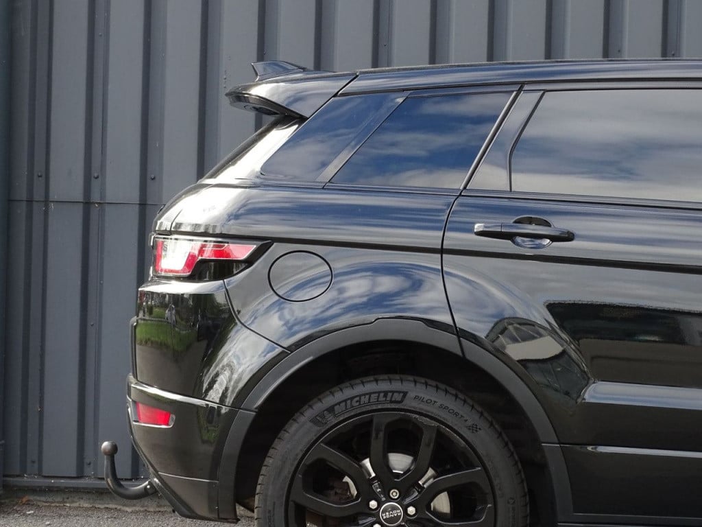 Land Rover Range Rover 2.0 td4 hse | 20" | pano | stoelverwarming | trekhaa