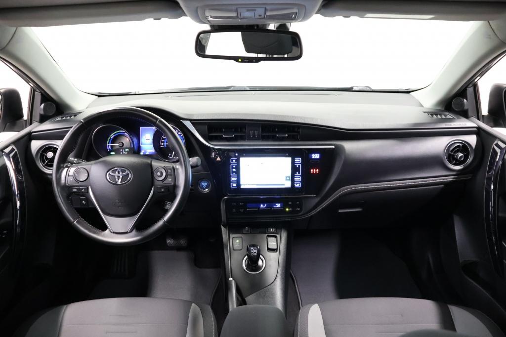 Toyota Auris touring sports 1.8 hybrid dynamic