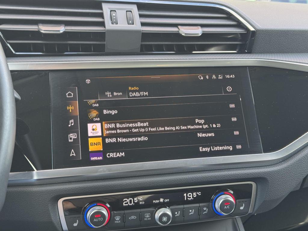 Audi Q3 45 tfsi e s edition