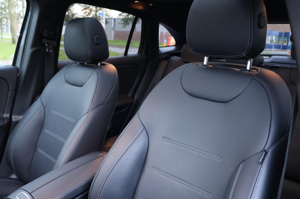 Mercedes-Benz Gla-klasse amg 35 4matic i panoramadak i mbux l spiegelpakket