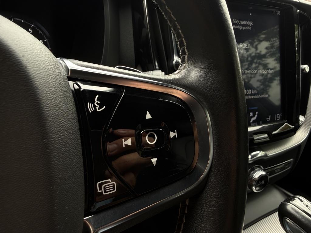 Volvo XC60 2.0 t4 r-design - liefhebbersauto! -
