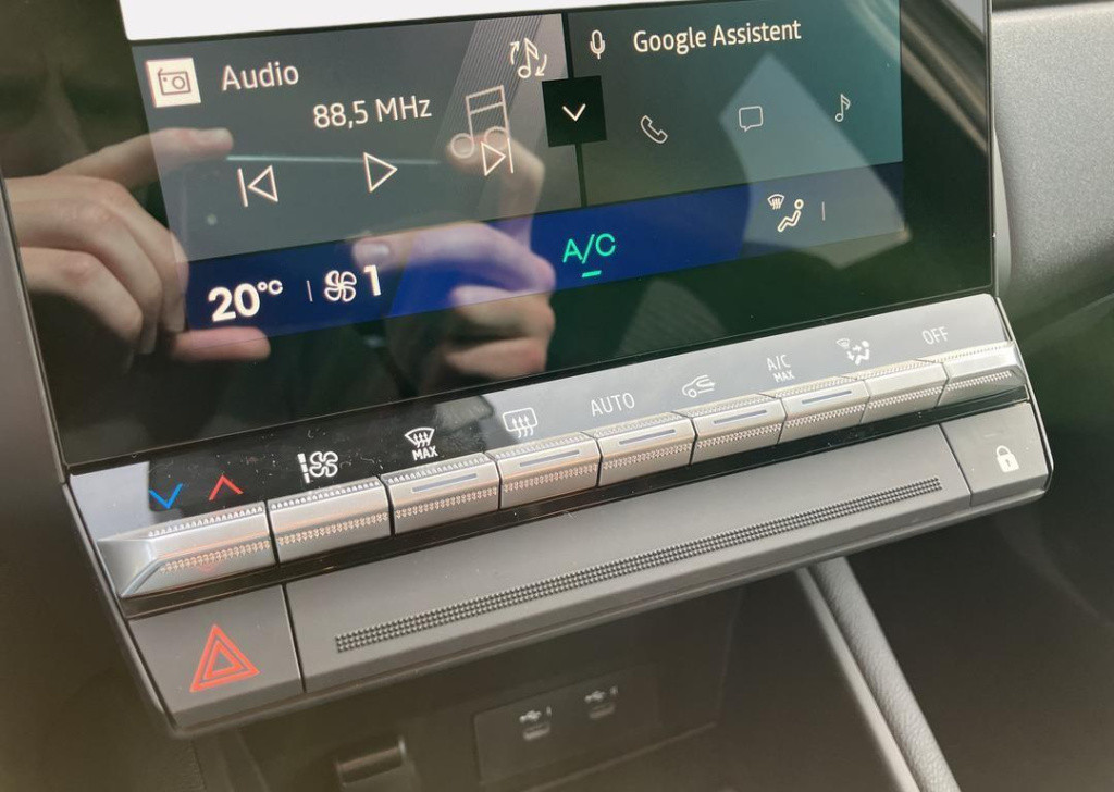 Renault Symbioz 1.6 e-tech hybrid 145 techno