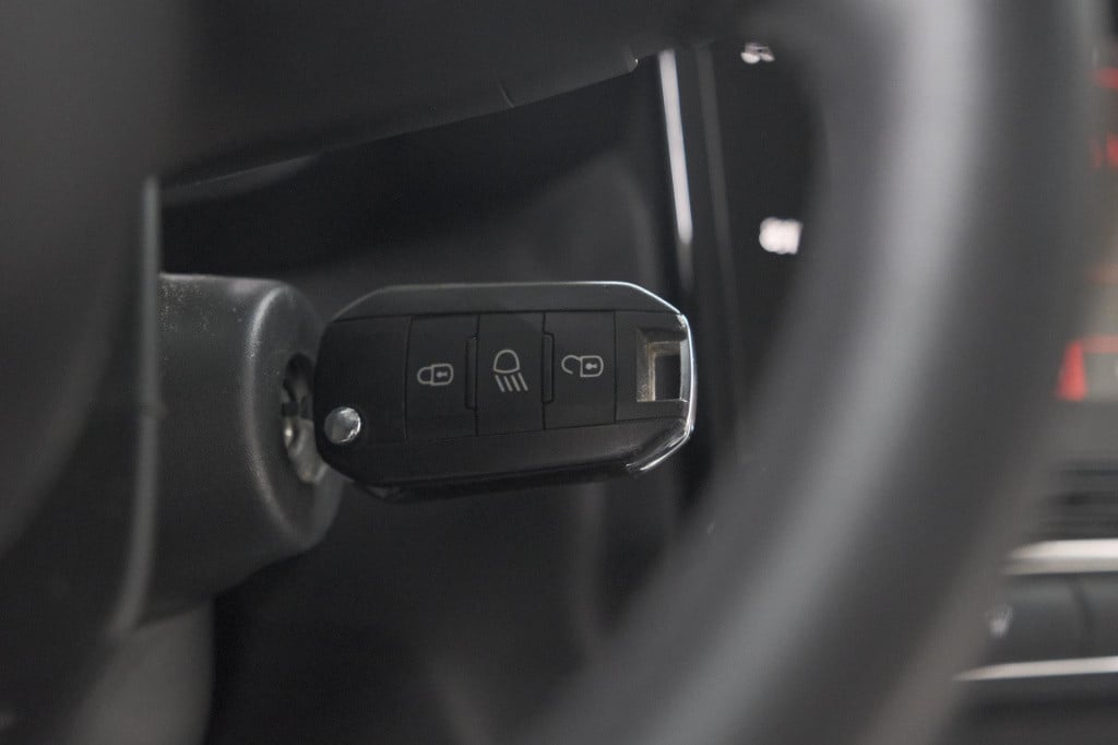 Citroen C3 Aircross puretech 110 eat6 feel | trekhaak | stoelverwarming | p