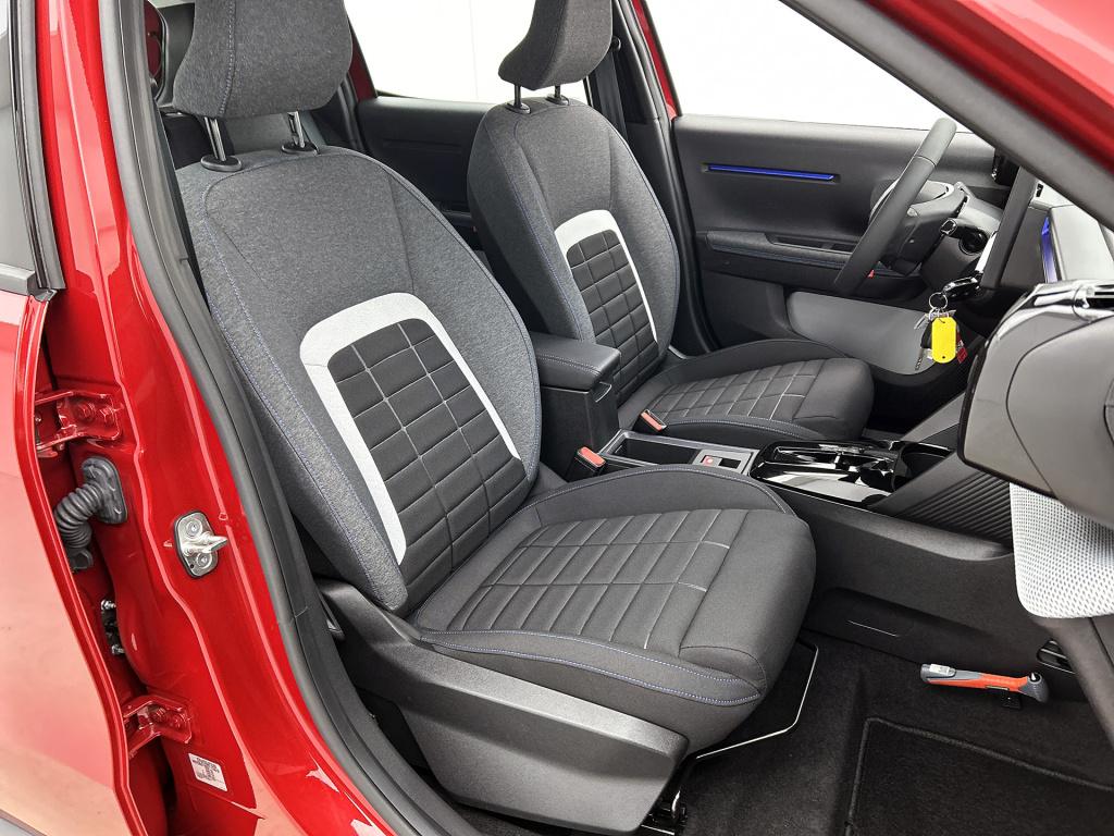 Citroen ë-c3 plus 113pk comfort range 44 kwh | 3 fase | apple carplay / and