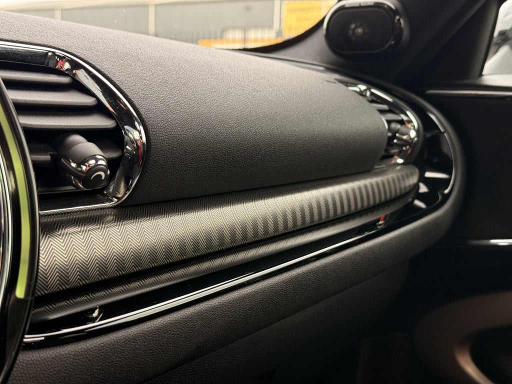 Mini Clubman mini 2.0 cooper s all4 chili serious business | leder | pano |